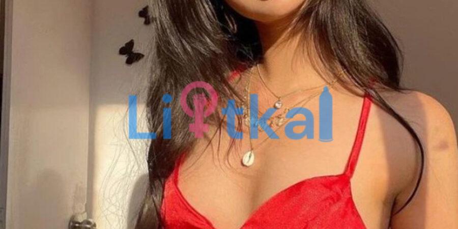 Call Girls Service in Laxmi Nagar Metro Station Delhi 9319404503...